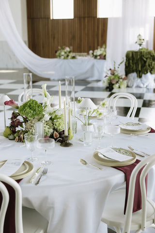 The 44 Venue: A Styled Modern Wedding in Colfax, North Dakota